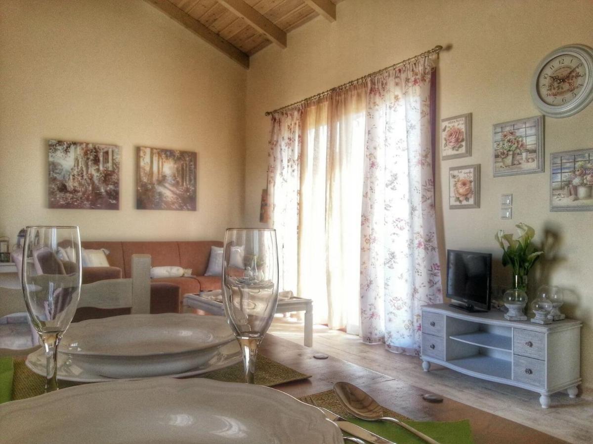 Villa Cottage Kantrillies Fokata ภายนอก รูปภาพ