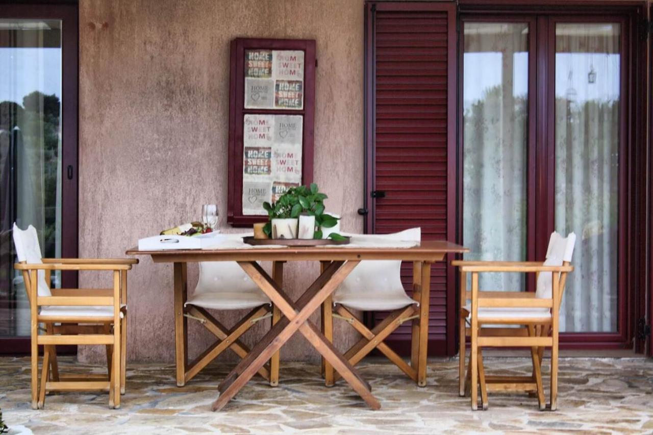 Villa Cottage Kantrillies Fokata ภายนอก รูปภาพ