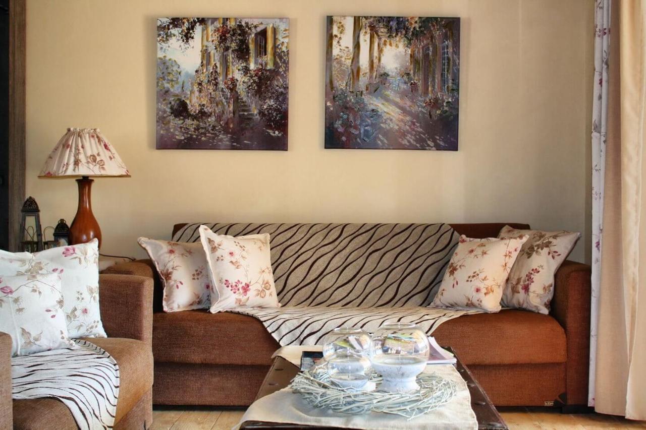Villa Cottage Kantrillies Fokata ภายนอก รูปภาพ