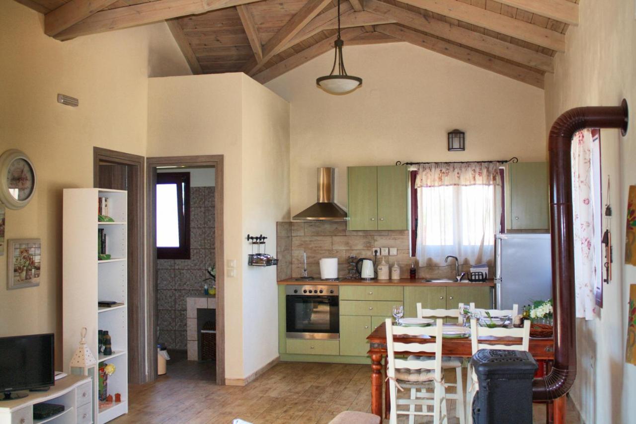 Villa Cottage Kantrillies Fokata ภายนอก รูปภาพ